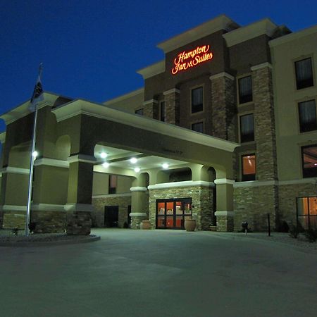 Hampton Inn & Suites Jamestown Exterior photo